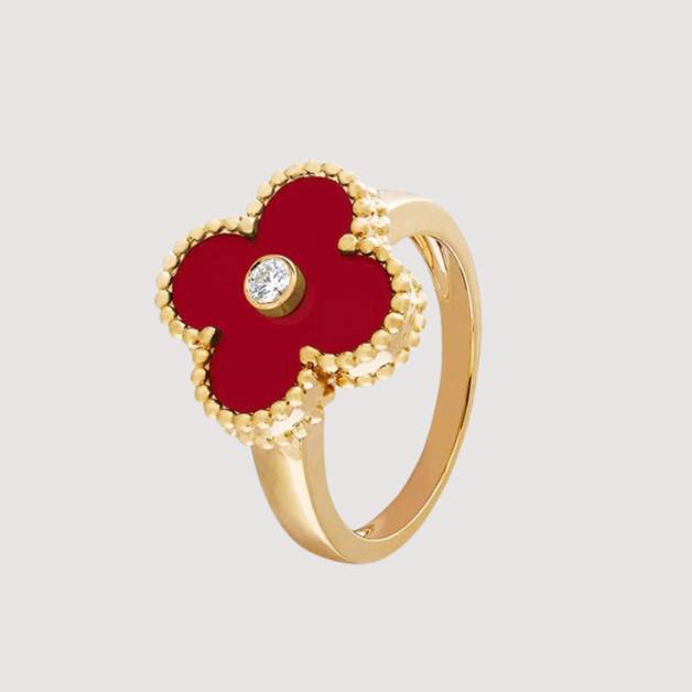 Van Cleef Ring