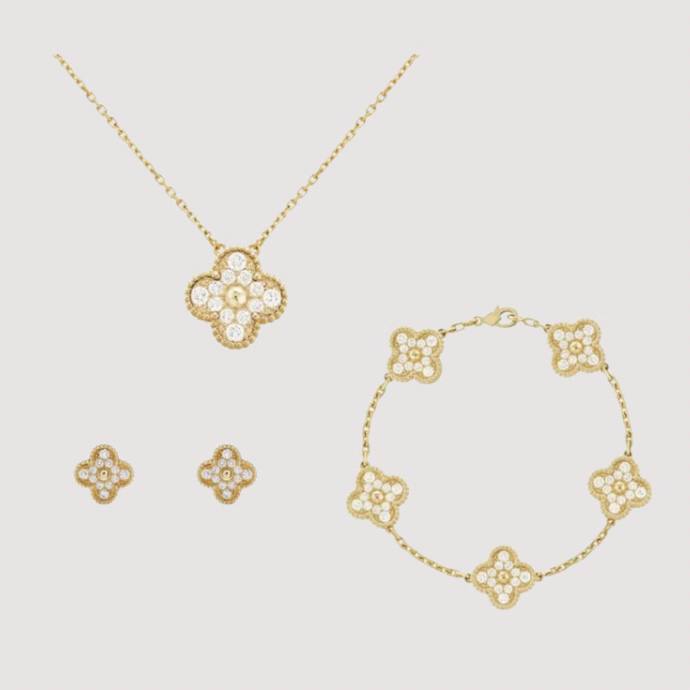 Van Cleef Sets ( Silver / Gold )
