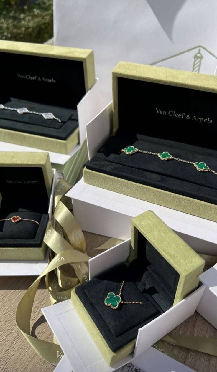 Van Cleef & Arpels